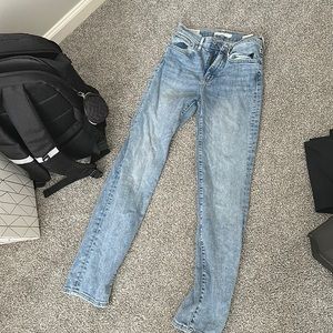 Levi jeans